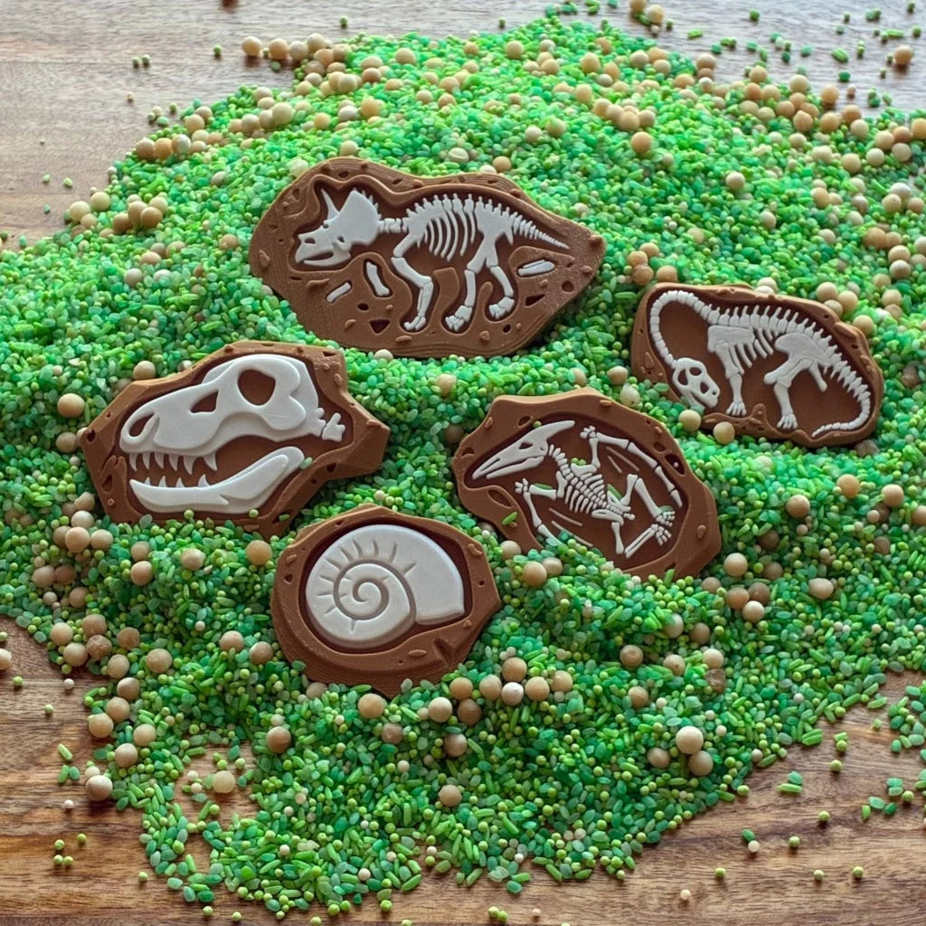 Pour & Play- Dino Dig