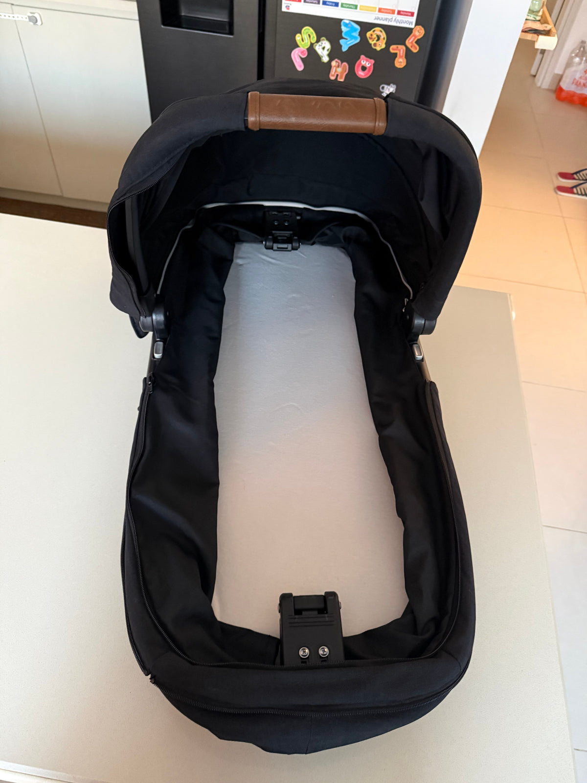 Triv Carry Cot