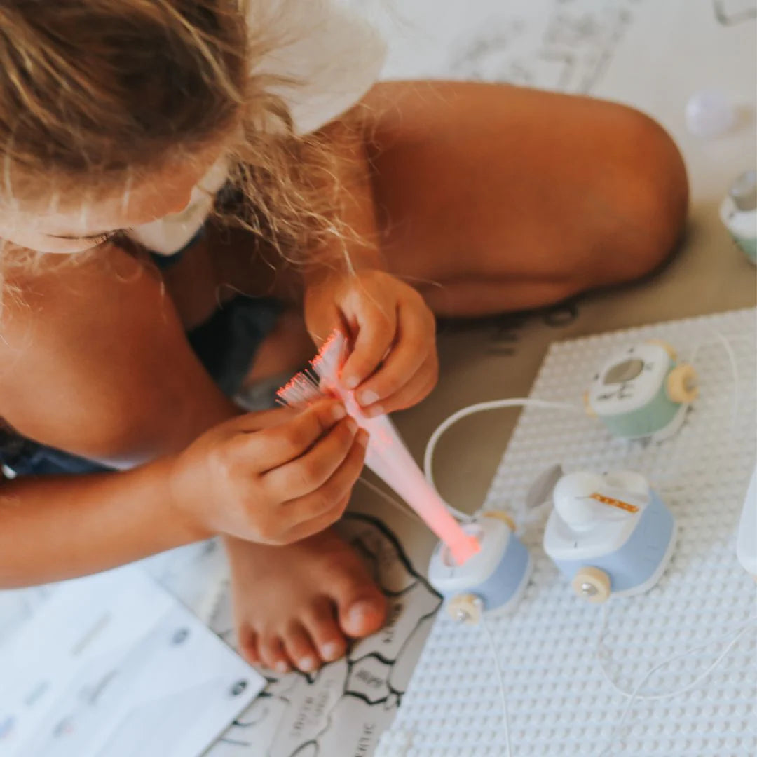 KIDYELEC EXPERT - My First Electrical Kit (17 pieces)