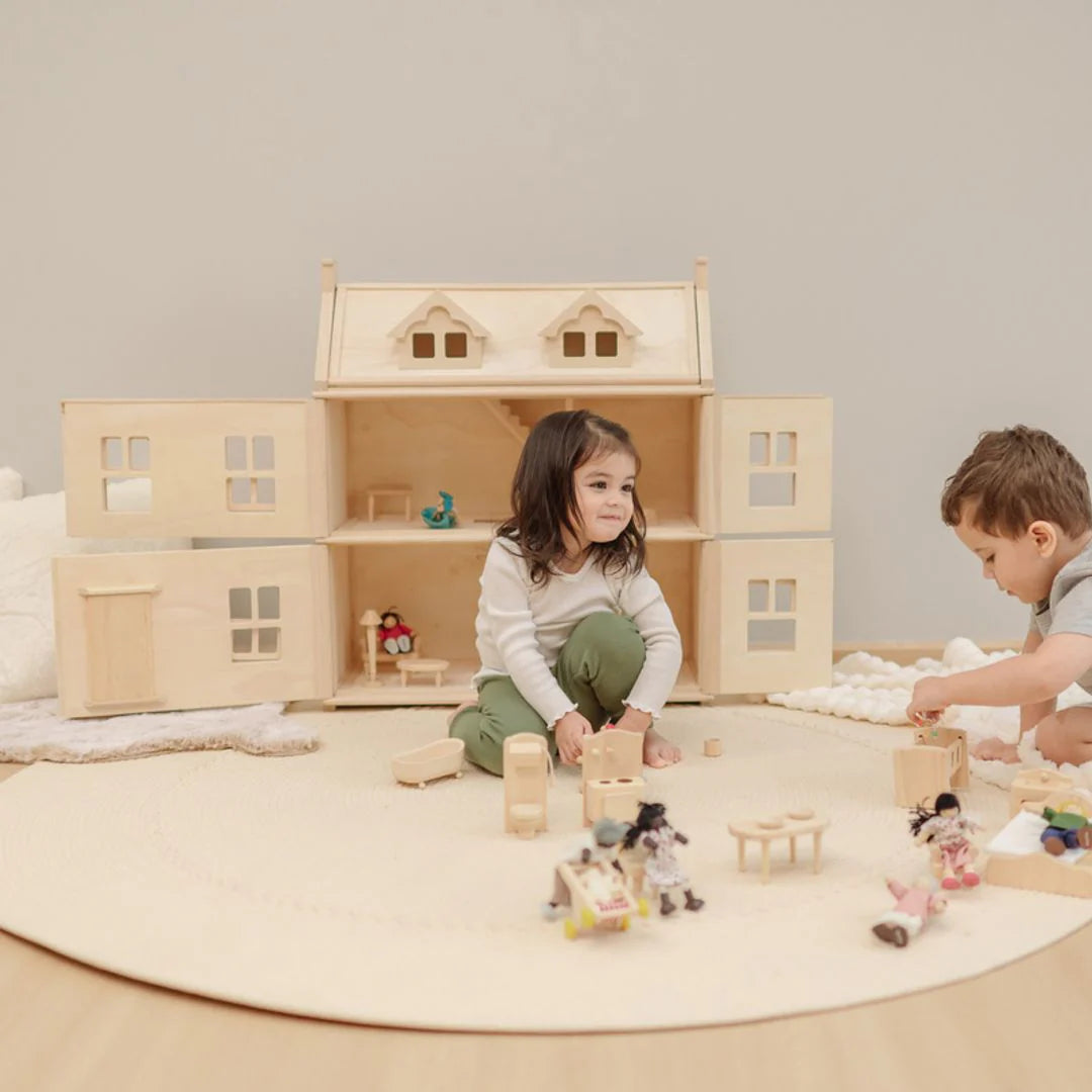 Victorian Doll House