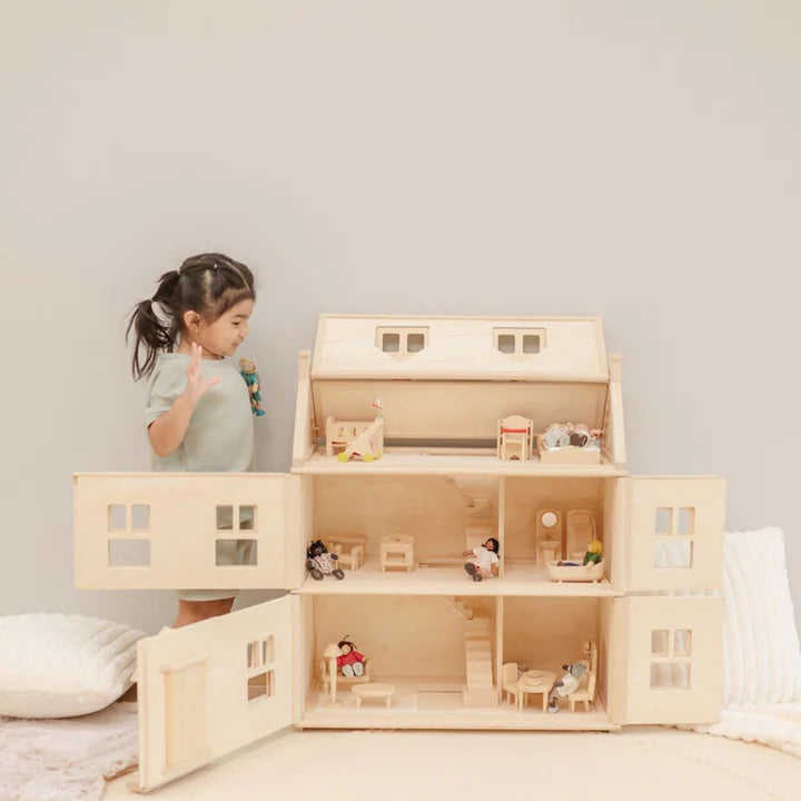Victorian Doll House
