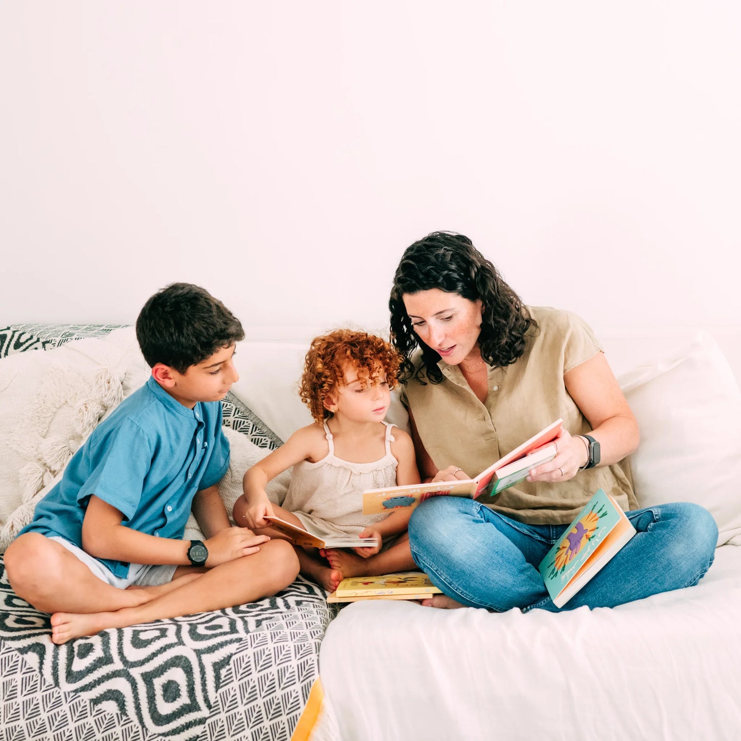 The Opposites Book (كتاب الأضداد)