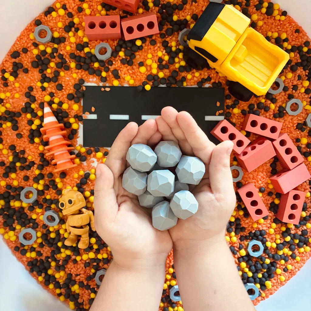 Pour & Play- Construction
