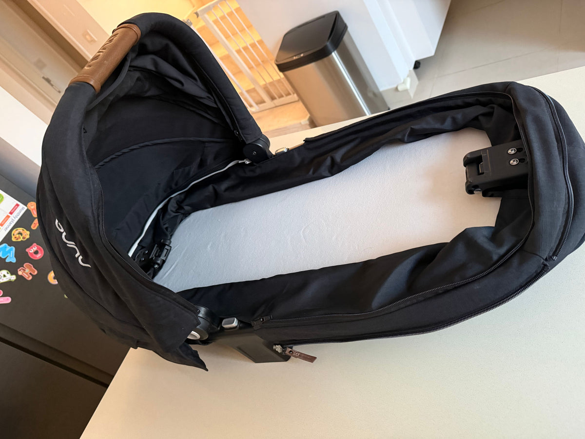 Triv Carry Cot