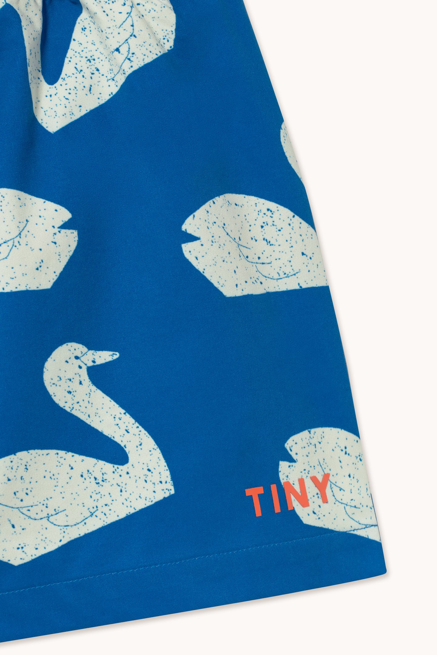 Big Swans Trunk Blue