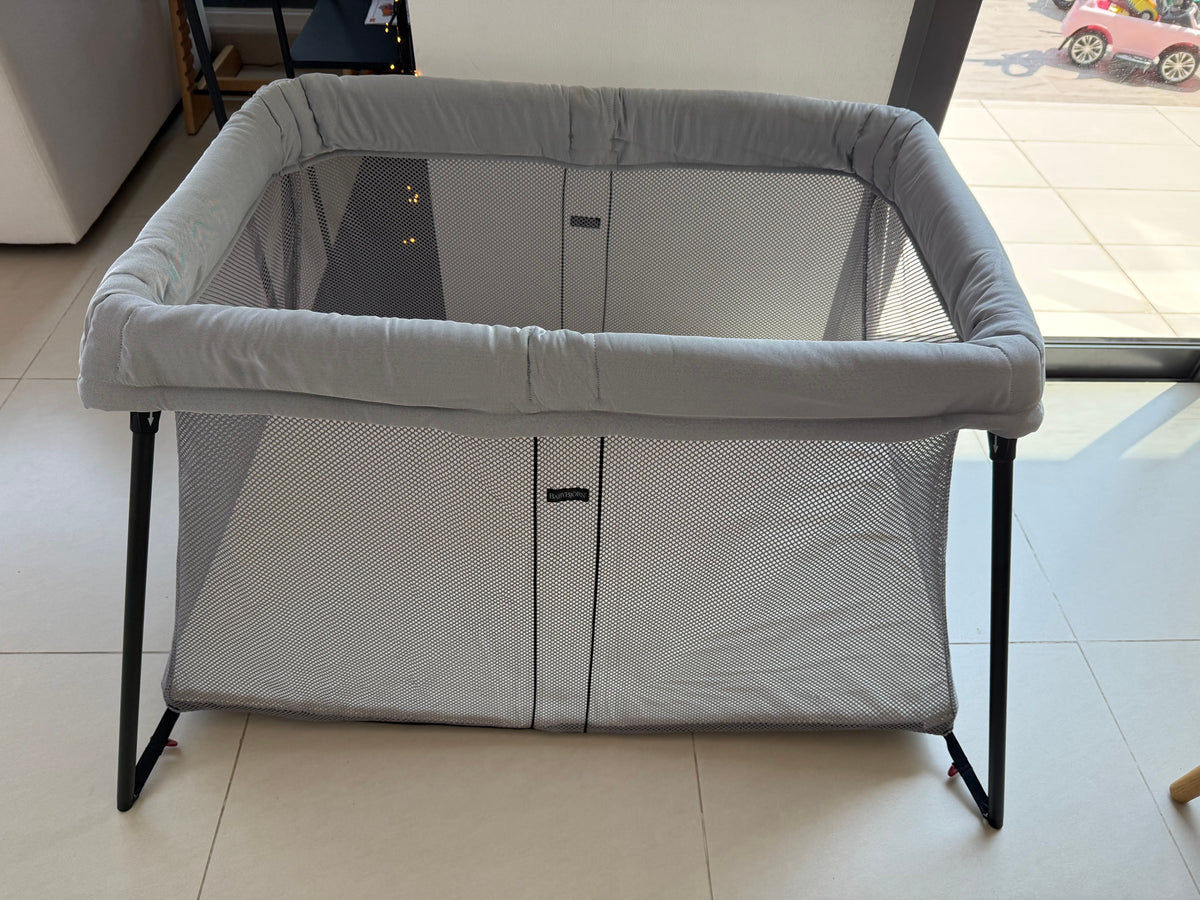 Umberella Bed- Travel Crib