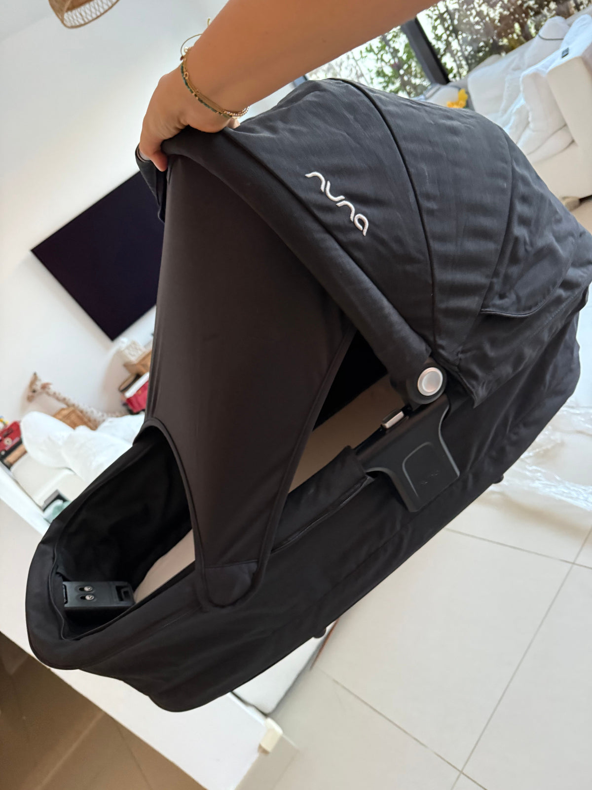 Triv Carry Cot