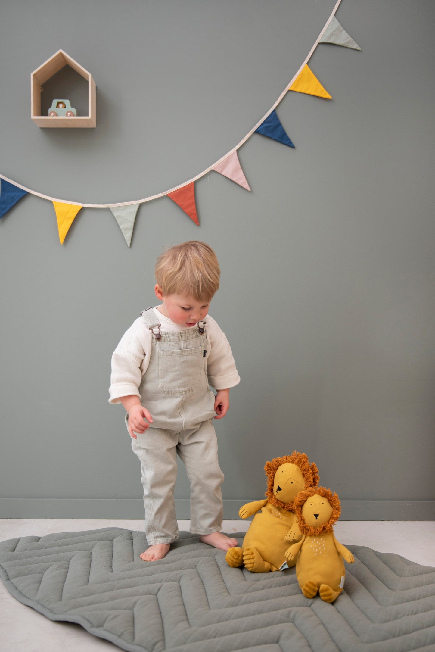 Plush Toy Large - Mr. Lion