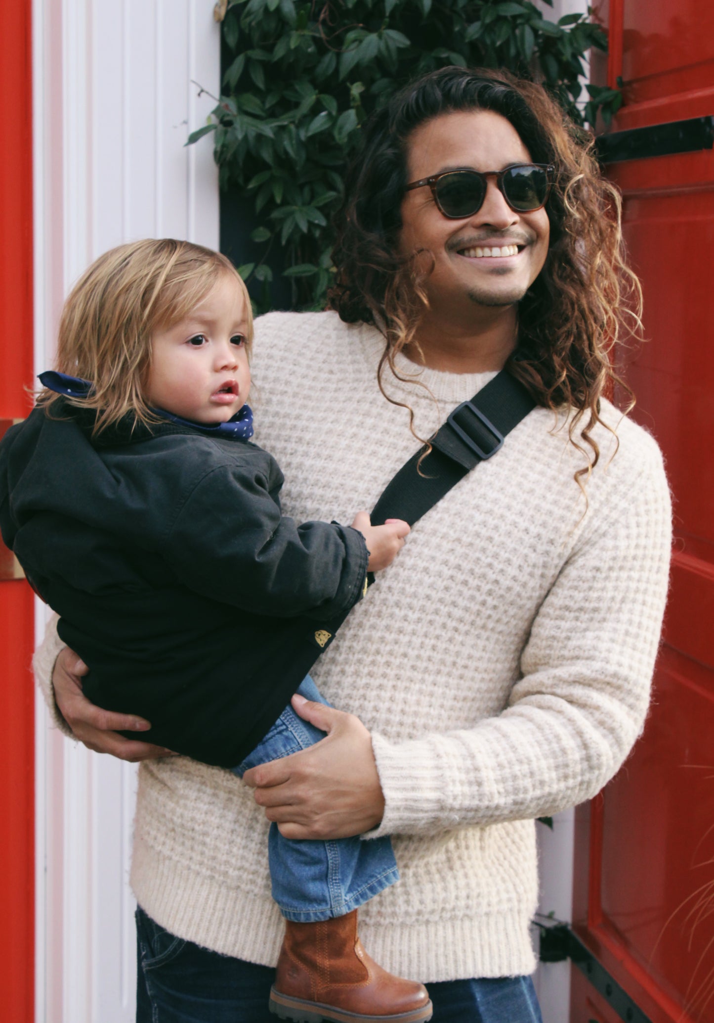 Wild Ride Carrier- Black