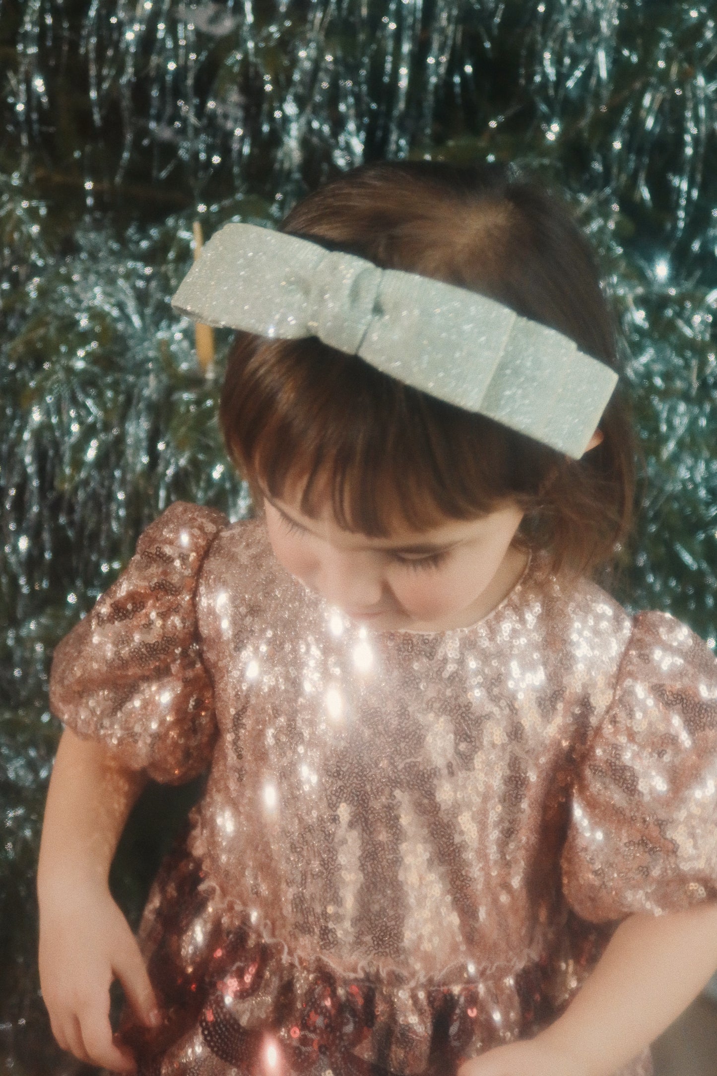 Glitter Bow Hairbrace- Silver