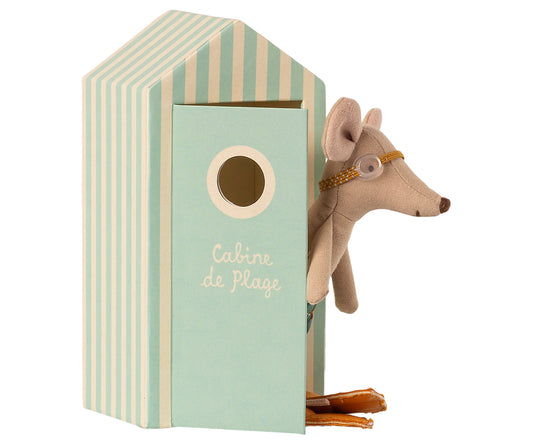 Big Brother Mouse in a Beach Cabin