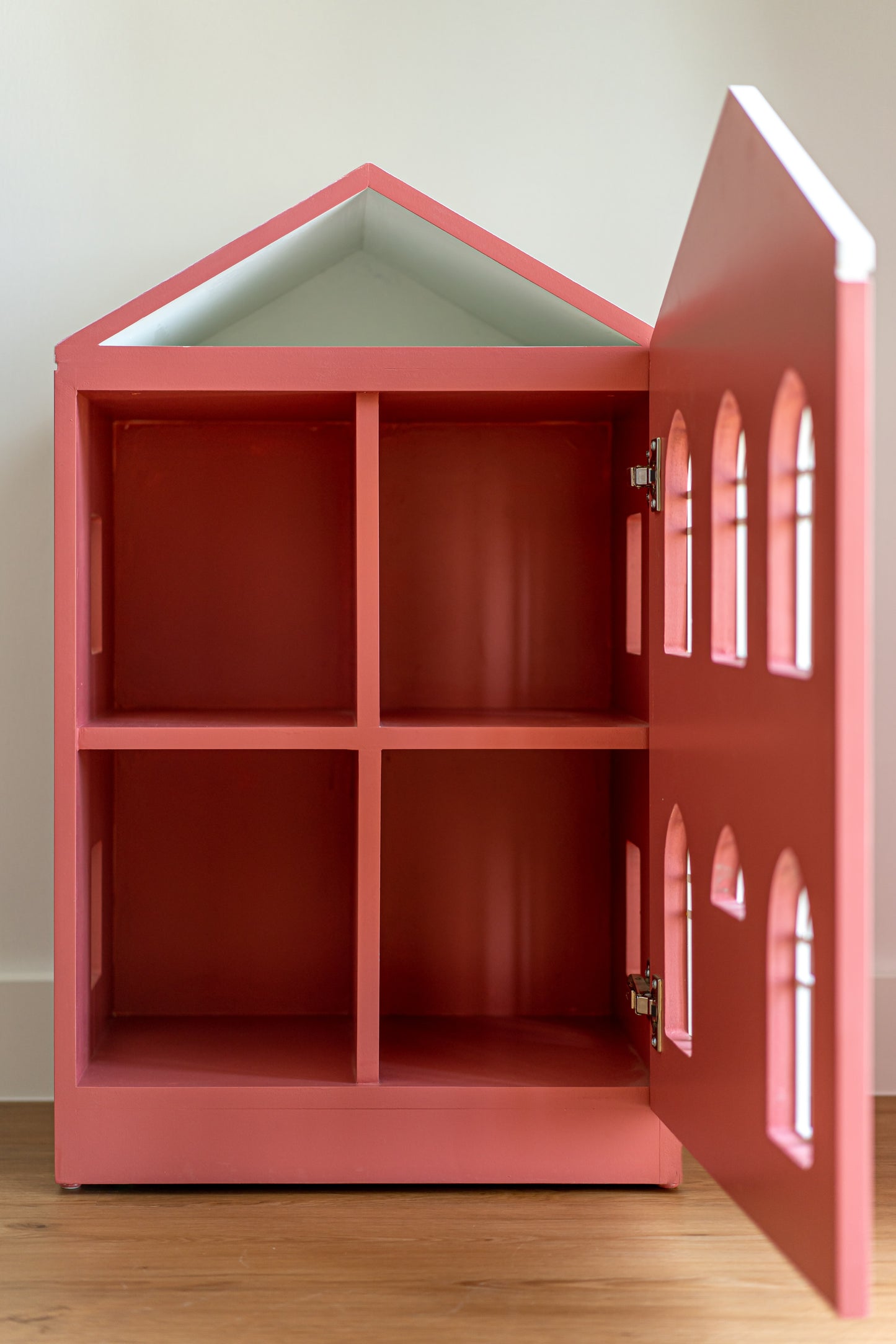 Beirut Doll House